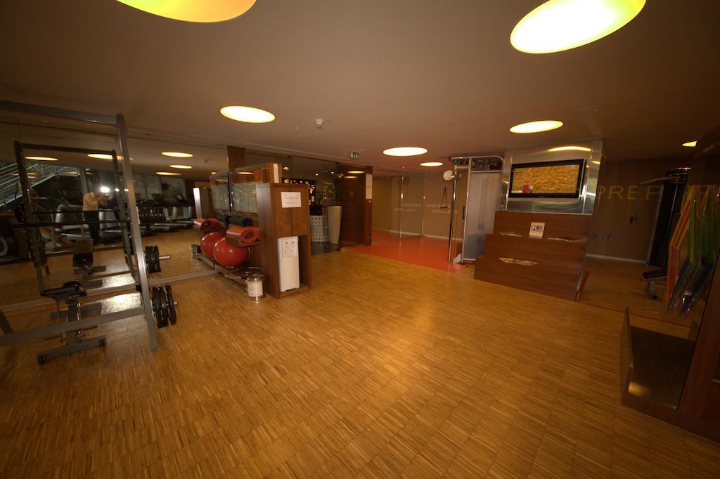 Atakoey Marina Hotel Istanbul Exterior photo