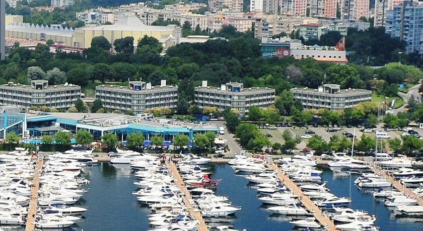 Atakoey Marina Hotel Istanbul Exterior photo