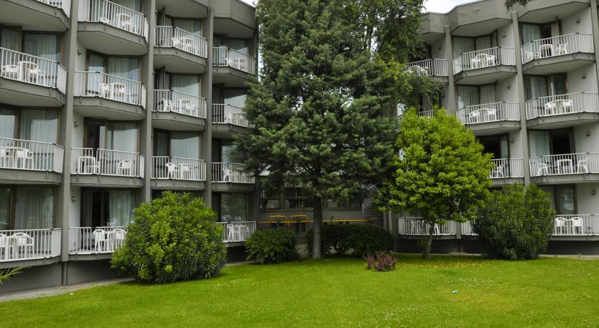Atakoey Marina Hotel Istanbul Exterior photo