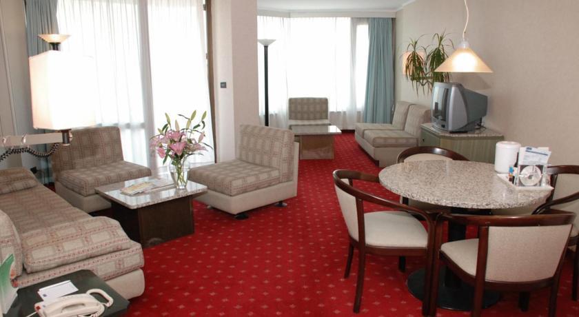 Atakoey Marina Hotel Istanbul Exterior photo