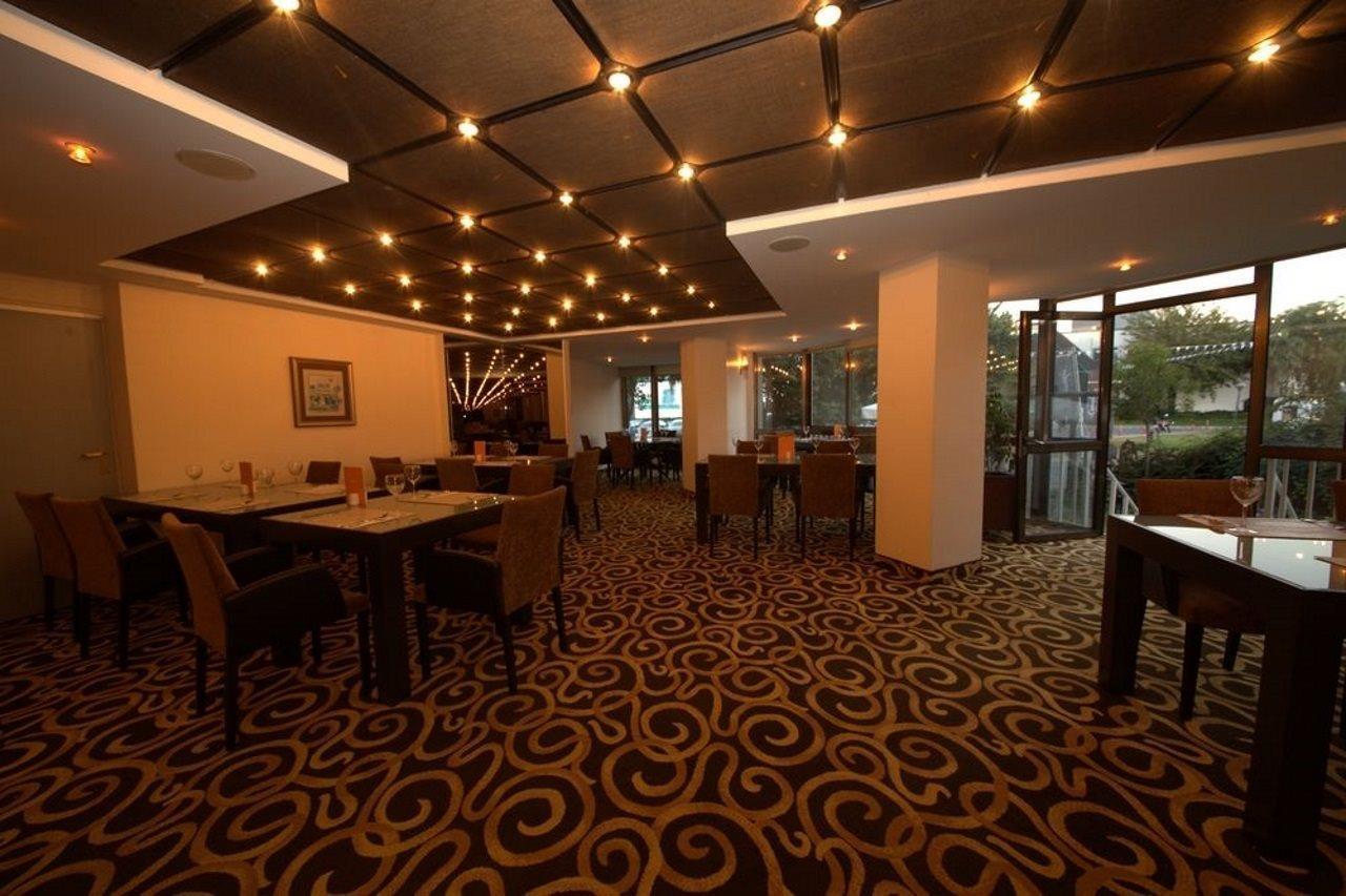 Atakoey Marina Hotel Istanbul Exterior photo