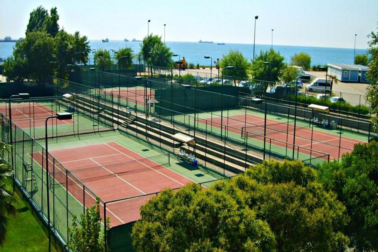 Atakoey Marina Hotel Istanbul Exterior photo